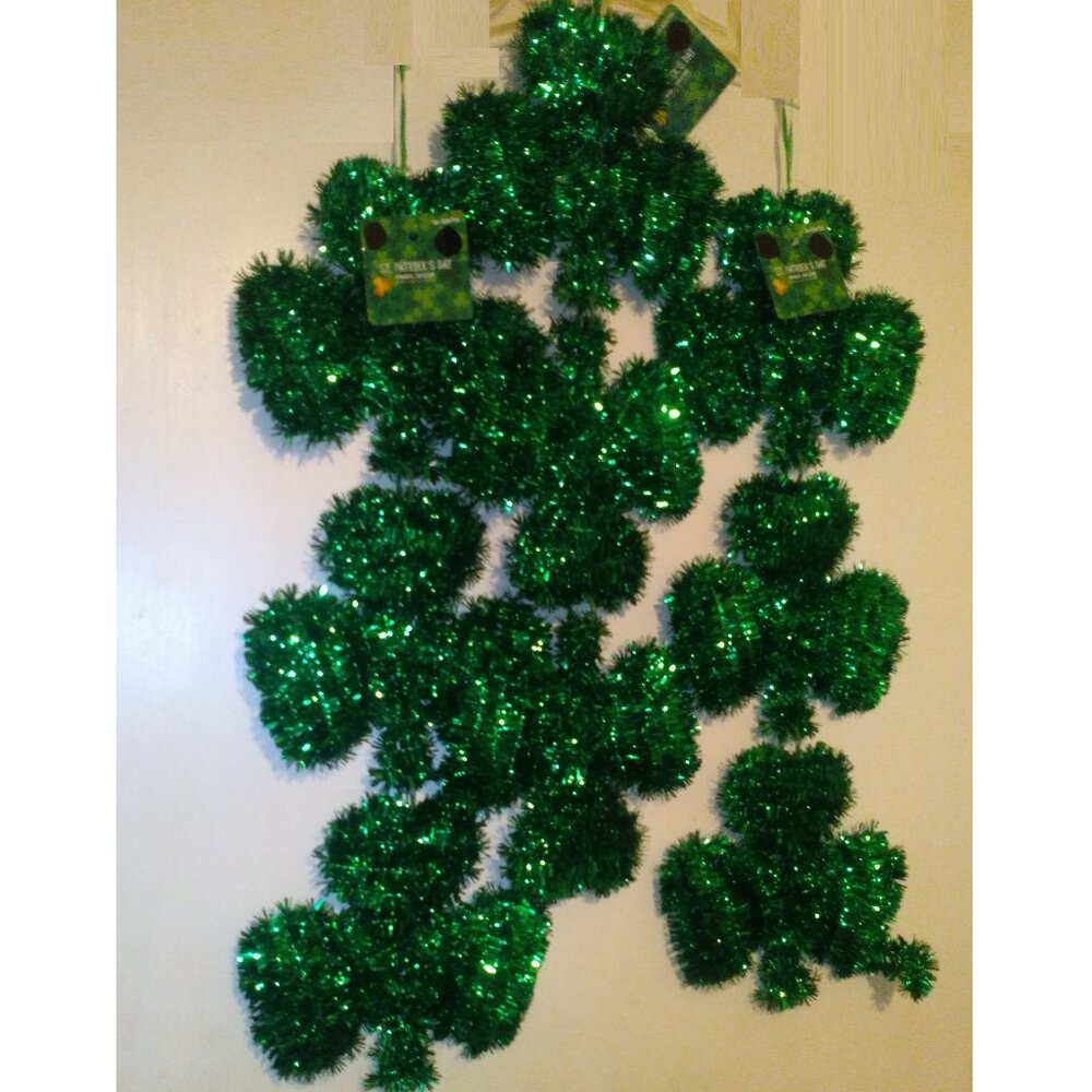 9 St Patrick's Day Green Tinsel Shamrock for Hanging on the by Momentum NWT